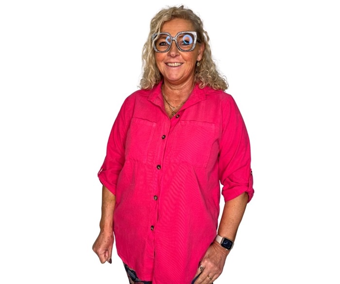 Skjorte, Fløjl, gennemknappet m/2 brystlommer, Hindbær